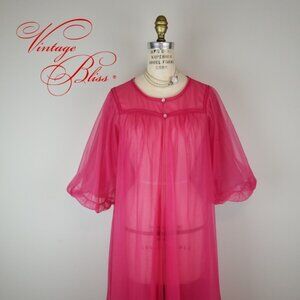 Amazing Vintage 1950's Watermelon Pink Long Peignoir by Van Raalte Size Medium